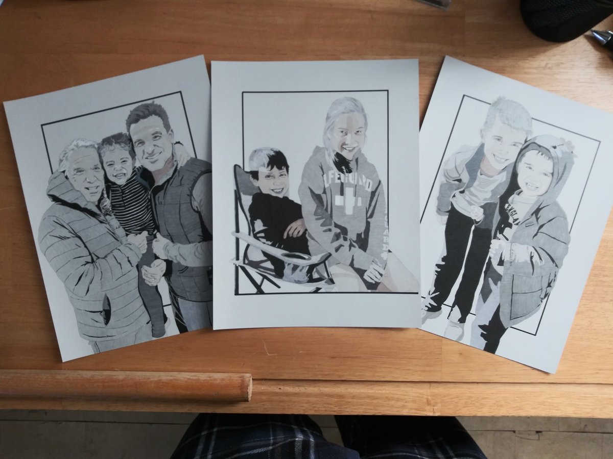 probob36's tweet photo. @McConaughey Hi Mr. McConaughey, Im a artist from Boston &amp; a fan of yours as well. I have been reaching out to some of my favorite celebrities &amp; asking them if they would be interested in a portrait of there family or friends. P.s. i loved your book 👍😊 https://t.co/fPrUa0OmQr