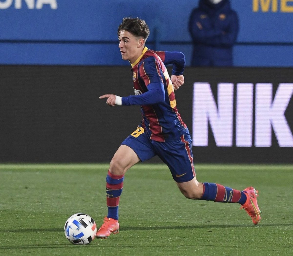 киллиан мбаппе зарплата. зарплата футболистов. неймар джуниор псж. кингсли коман 2022. какова футболист.