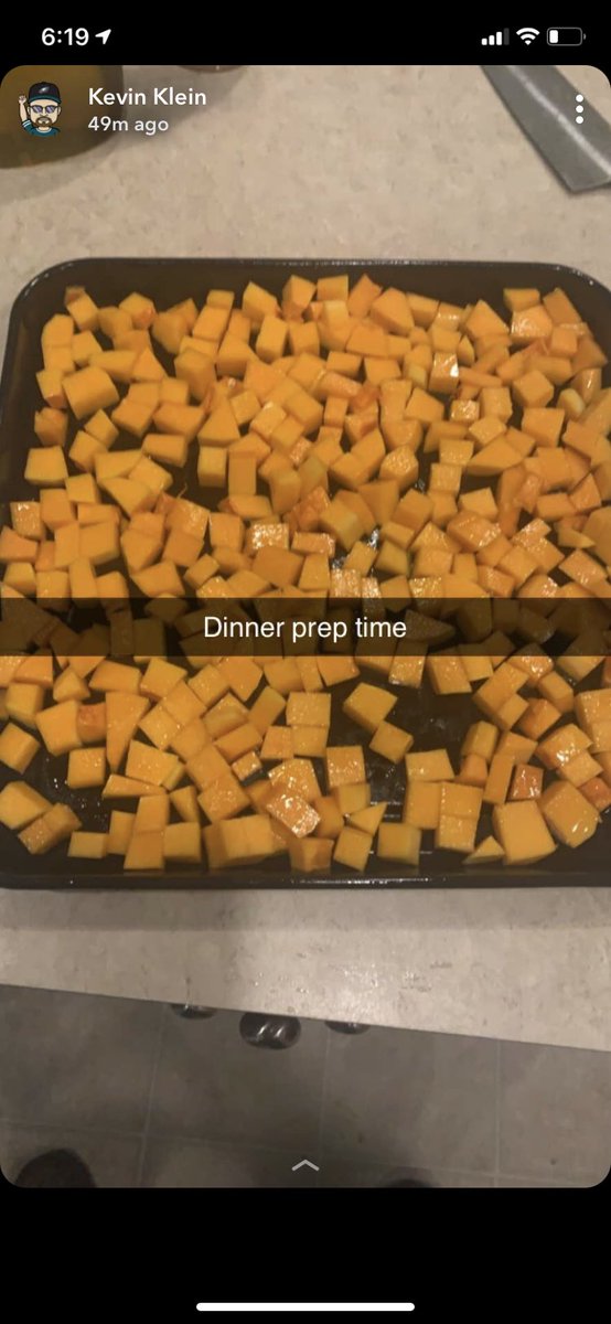 kdk249's tweet image. My new favorite thing ship to door. 28lbs so far and loving my new found passion in cooking healthy. Roasted Butternut Squash and Roasted Radishes.