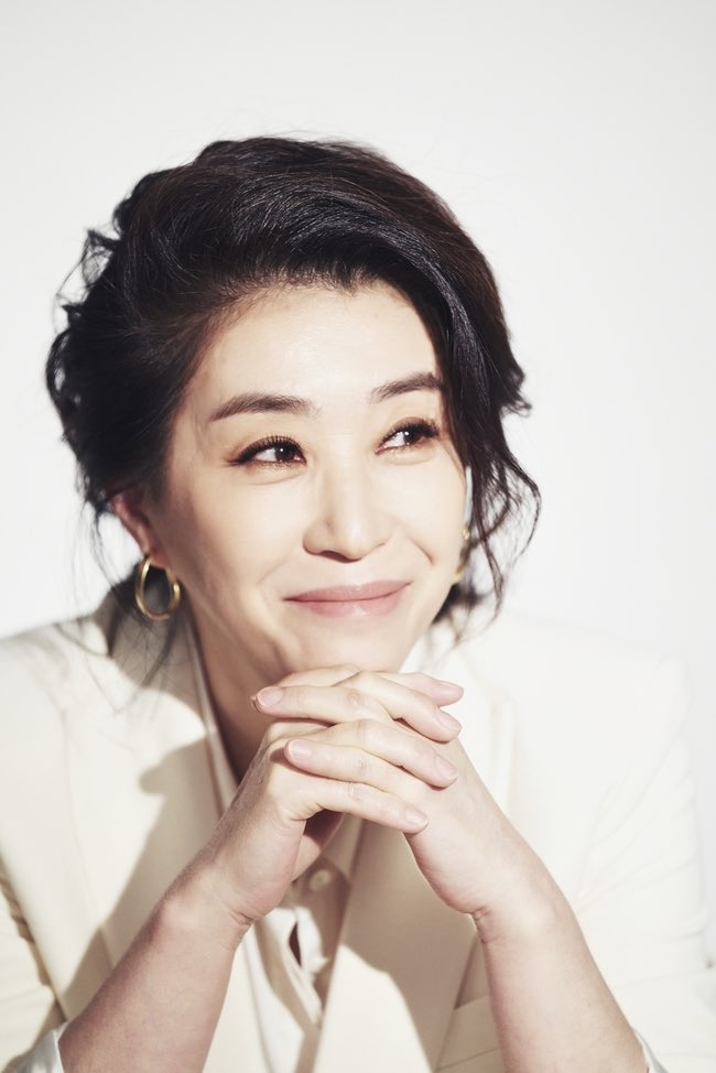 Senior & award winning actress #KimMiKyung will make special appearance on #SheWouldNeverKnow as Lee Jae Shin’s mom on ep11

n.news.naver.com/entertain/arti…