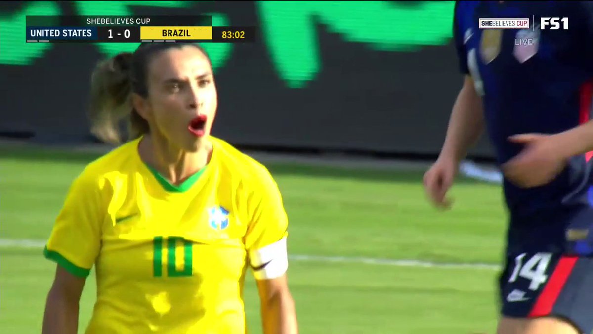 Another chance for Brazil!

They continue to keep the pressure on late in this game