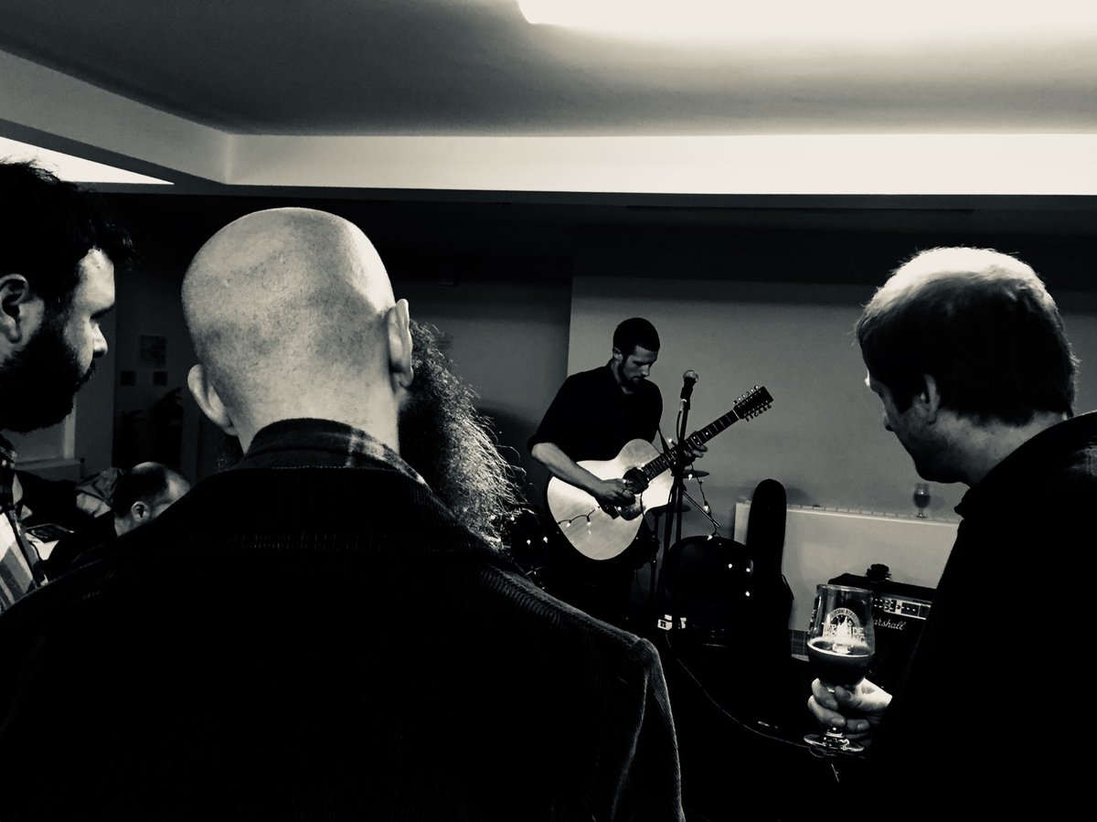 sweetsweetrec's tweet photo. @BeersManchester Oh I know. One of the best sets in my hosting time was George Fell at @BrinkMCR and your jaw was on the floor. I blinked and he was playing @salfordbeerfest Really good times. https://t.co/PuO9YcQowo