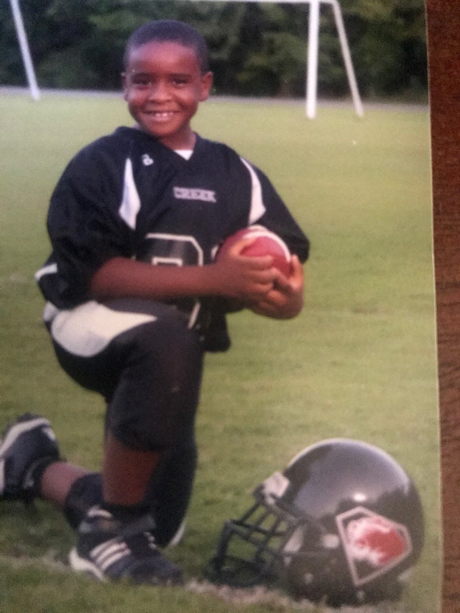 How it started! Love you Buddy! Friday Night Lights Senior year here we come!🏈🏈💚💚<a href="/kendallcross44/">Kendall Cross</a> <a href="/KC1168/">Kendrick Cross</a>