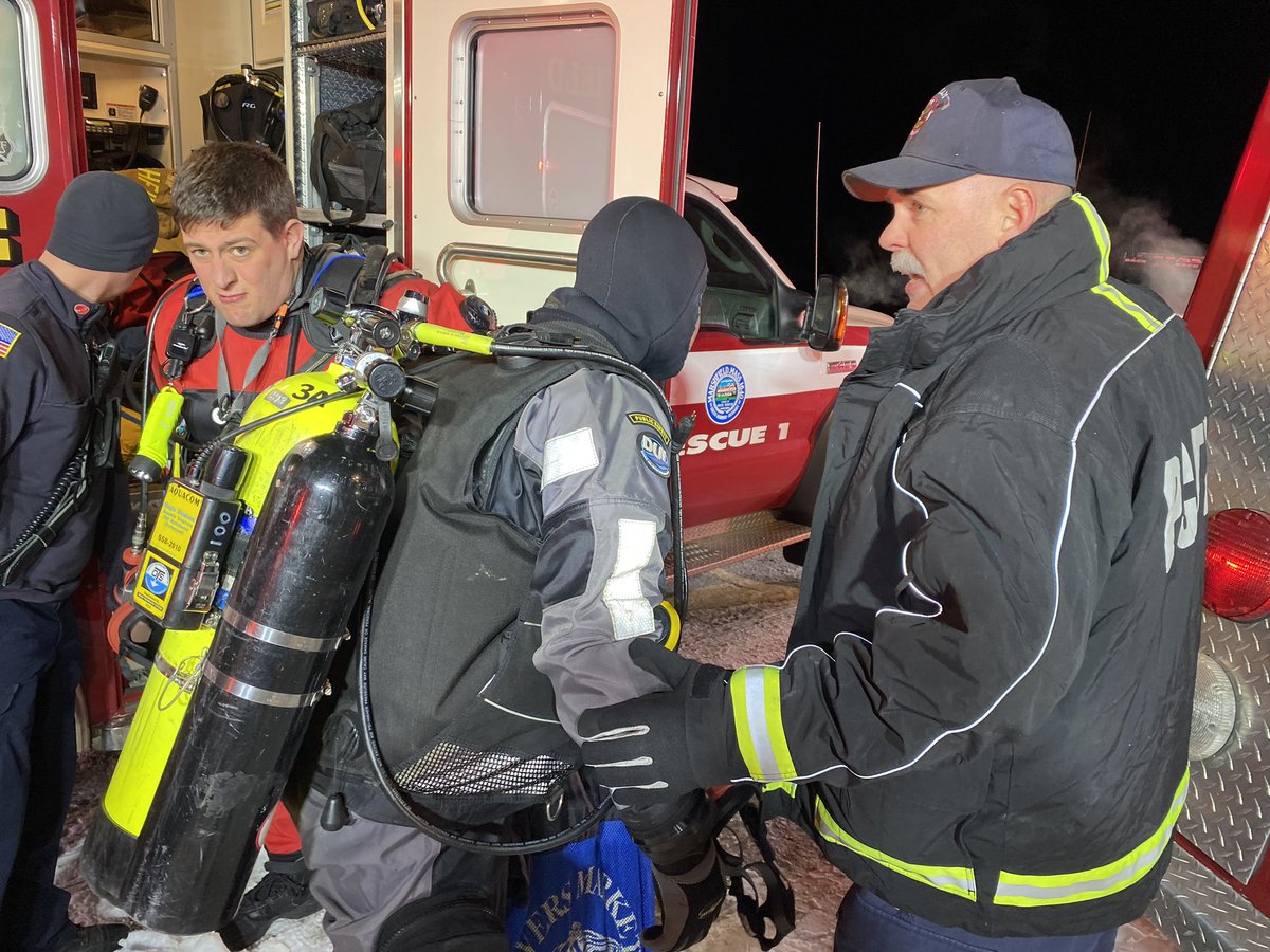 PCTRT's tweet photo. PCTRT members currently on-scene and working at the incident in Wareham. Mandatory photo credit: Tyler Reardon for PCTRT. https://t.co/LRQOVFWyeM