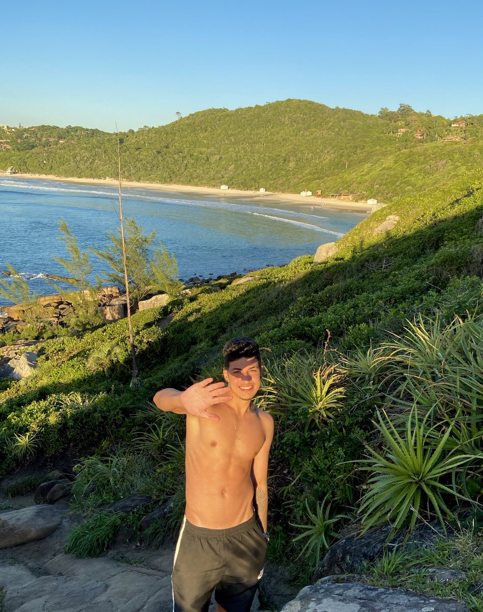 Pedrin__l's tweet photo. ☀️🌊 https://t.co/ZBGvhUTbBo