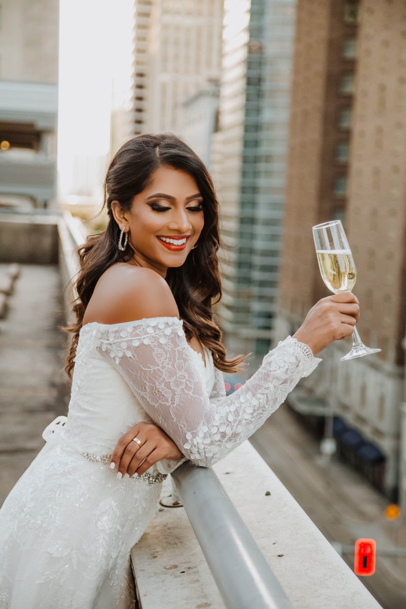 davidsbridal's tweet photo. Cheers to these stunning details!🥂💕 This dress is perfect for lace lovers! Click here to shop this style &amp; more new Spring arrivals! Get up to $500 off wedding dresses + extra 10% off at your appt when with our Diamond Loyalty Program! https://t.co/FgaT3i3SiL 📸: @vidhyaxo https://t.co/jOAFEWhAXu