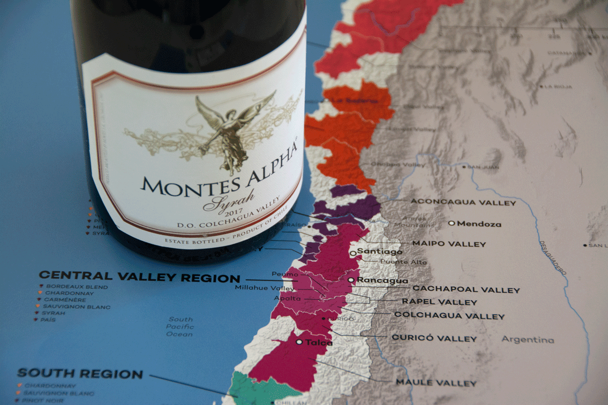MontesWines_USA's tweet photo. The vineyards that give way to our Montes Alpha Syrah are located in two very distinct zones of the #ColchaguaValley— #Apalta and #Marchigüe. Both areas are unique and provide great balance and intensity in our #Syrah. https://t.co/kzJksNHDS1