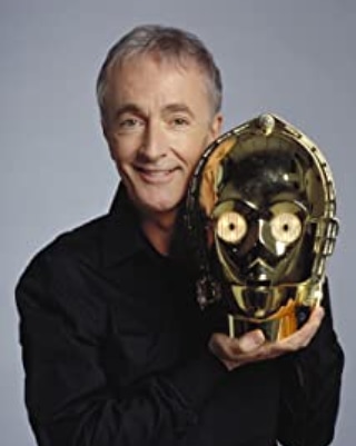 Happy 46th birthday to C-3PO himself, 
Anthony Daniels! x46  