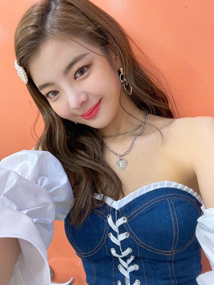 luvbahi's tweet image. they’re so cute :(