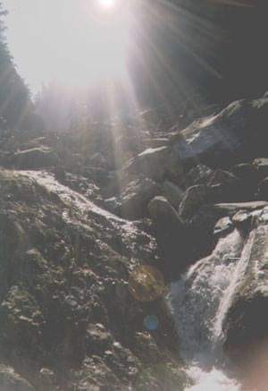 Crom2000's tweet photo. One more pic deep in the haunted lost mine land. #DarylFriesen #crom2000
#slumach #goldprospector #PittLake #BritishColumbia https://t.co/tnlX2RDVJx