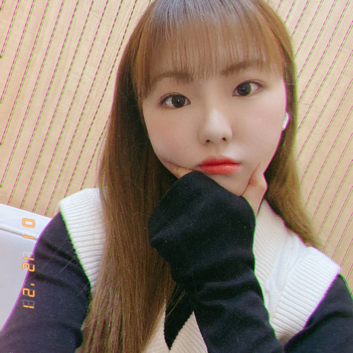 luvbahi's tweet image. i miss her she should post something