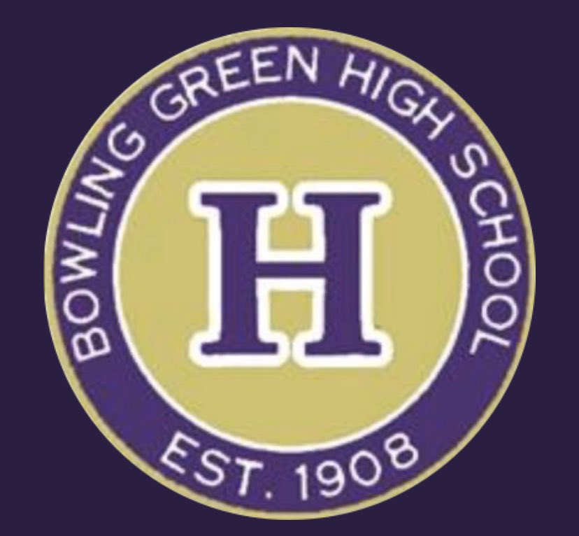 The_Sports_Web's tweet photo. @HunterSmithWBKO and I have a great show on tap! Back in the saddle and having a great season #BGHS 🏀 HC @DGSherrill00003 plus a couple of ballers @YeahZay2 Isaiah Mason &amp; “lights out” @turner_buttry 

This show is dedicated to the late #DonWebb https://t.co/OGCbBWNv2H