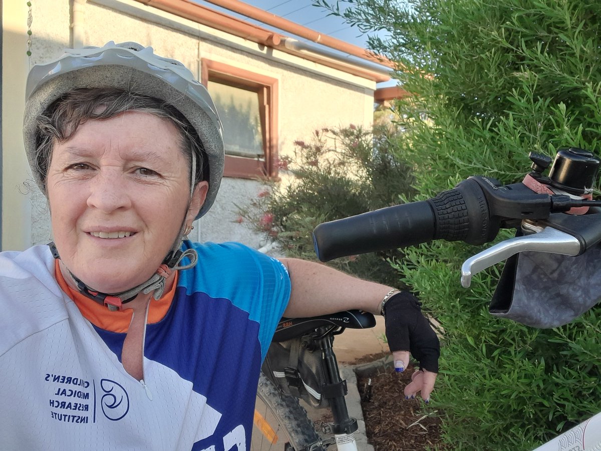 karlene1968's tweet image. Big day for me today. Reached 13,000 km on my bike - Baby.
Never thought I&apos;d ride this many KMs on a bike. But here we are, killing it.
Can&apos;t wait to go to NSW, see my family ❤️ &amp;amp; pick up my Girl &amp;amp; belt out some KMs on her too.
#malleesunrise #GCCOZ
#lovecycling