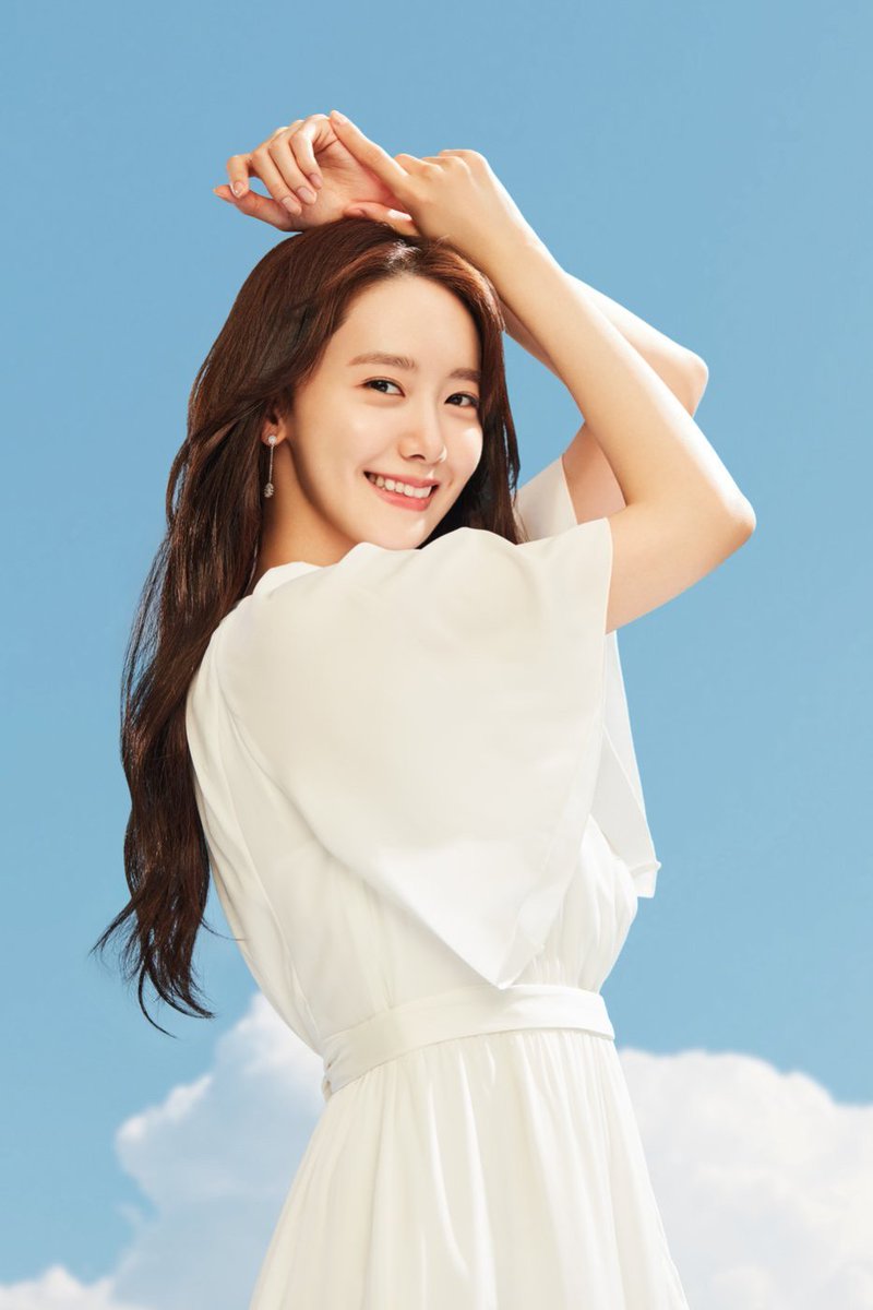 mystarmyangel's tweet image. 210222 YoonA - Hyundai Duty Free &apos;ENJOY THIS MOMENT&apos; campaign cr vogue korea

Goddess of 
SPRING🌸
SUMMER☀️
FALL 🍂
WINTER ❄

img.vogue.co.kr/vogue/2021/02/…
img.vogue.co.kr/vogue/2021/02/…
img.vogue.co.kr/vogue/2021/02/…
img.vogue.co.kr/vogue/2021/02/…

vogue.co.kr/?p=239460

#YoonA #윤아