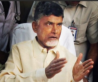 UttarandhraNow's tweet photo. 400రోజులకు పైగా ధర్నాలు చేస్తున్న అమరావతి పంచాయతీ లో తెలుగుదేశం పార్టీ అభ్యర్థి ఓటమి. #Amaravati #TDP #UANow #LocalFight https://t.co/UIwaqtWNvF