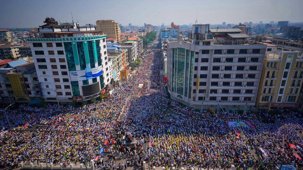 Mandalay #22222Revolution #WhatsHappeningInMyanmar #Coup22Feb