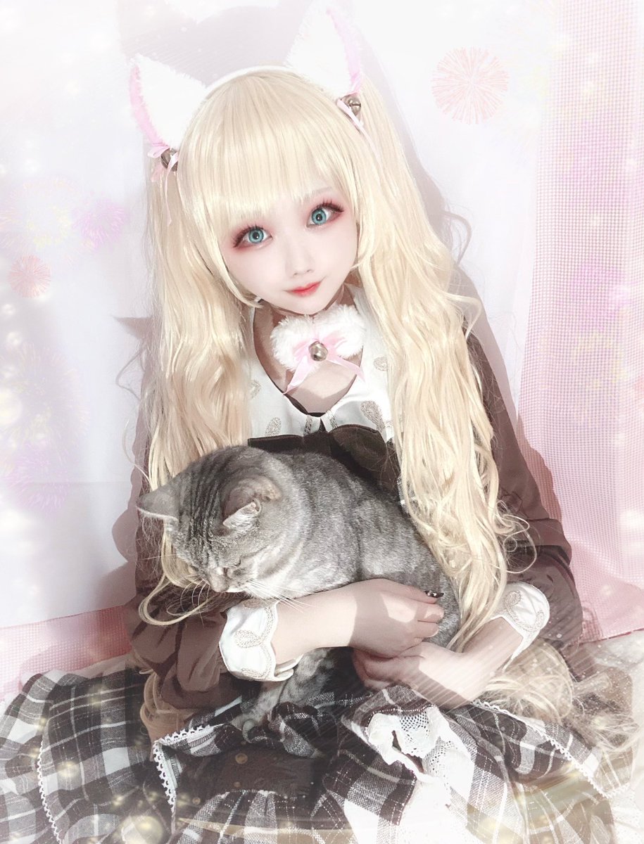 おじょ ねこてゃんと毛づくろい 髪下ろしver 猫の日 ねこの日 猫の日ねこじまん