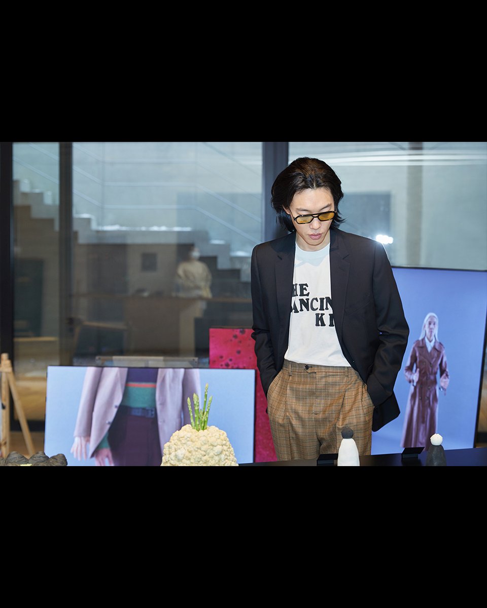 _GentleMonster_ tweet picture