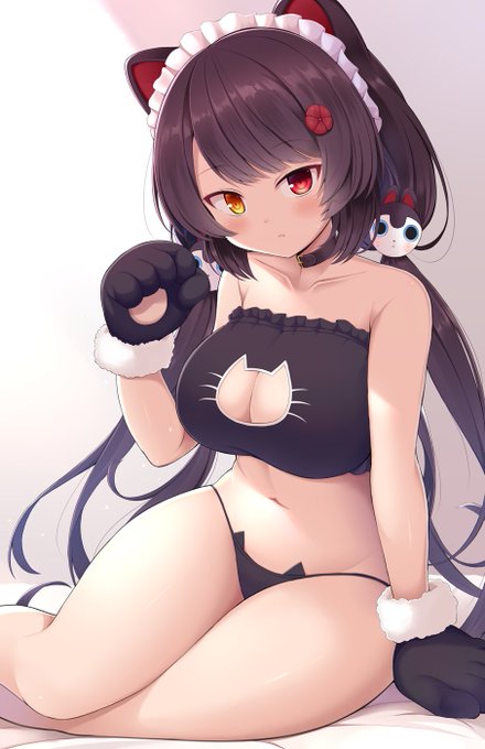 #猫の日 
#いぬいらすと
ねこランジェリーの似合う戌 