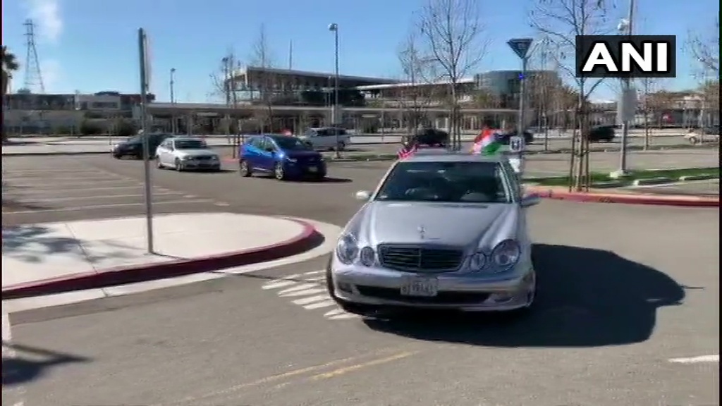 ANI's tweet image. USA: NRIs of the San Francisco Bay Area organised a car rally on 21st February, in support of the Government of India's new Farm Laws