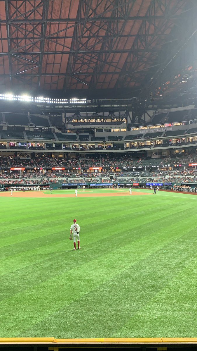 cjmangus13's tweet photo. @RazorbackBSB @GlobeLifeField Ready for another WEBB GEM @WebbBraydon https://t.co/LrbEH9mbtY