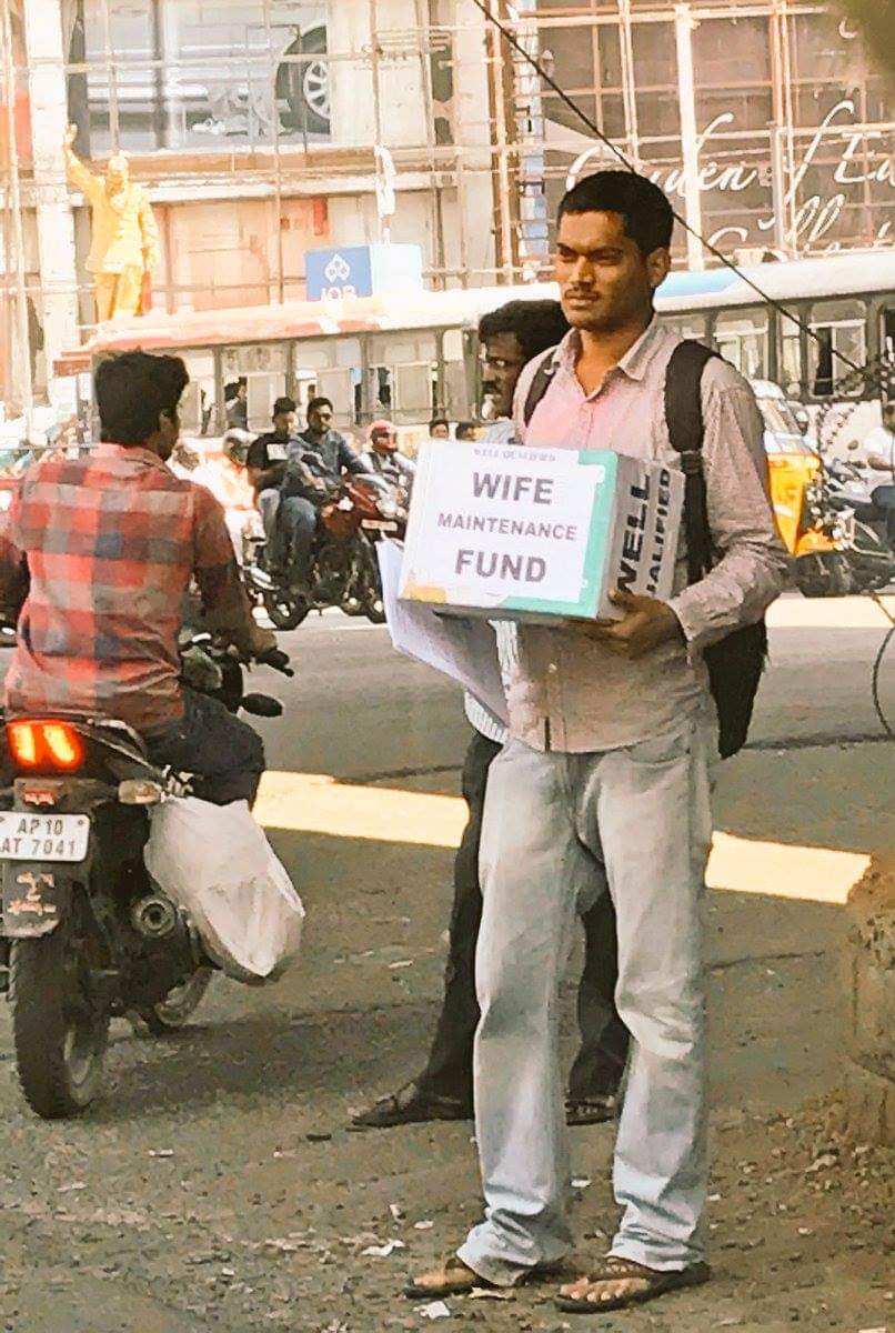 Shankar82638525's tweet photo. मेरेभाई बहनो,#भारतवर्ष,
#DemocracyIsFarOffNBye from the #MenNTheirFams. Bharatko ब्रिटिश छोड़के गए तो #DivideAndRulePolicy देकर
Disunity के लिए। भारत #आत्मनिर्भर बनानेकेलिये लेकिन----;!!👌💐👍 https://t.co/8u4S9xcLZW