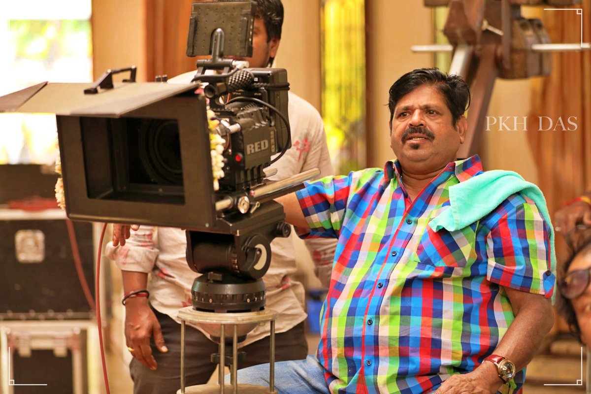 The mind is always in a chaos during shoots!!
Candid click during the shoot of #Tequila 

#Sandalwood #Kannadacinema