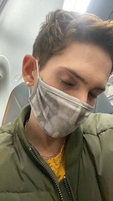 Messy hair don&rsquo;t care https://t.co/rkUQWQUCV6<a href="/tag/lanadelrey"class="tags"><span>#lanadelrey</span></a>