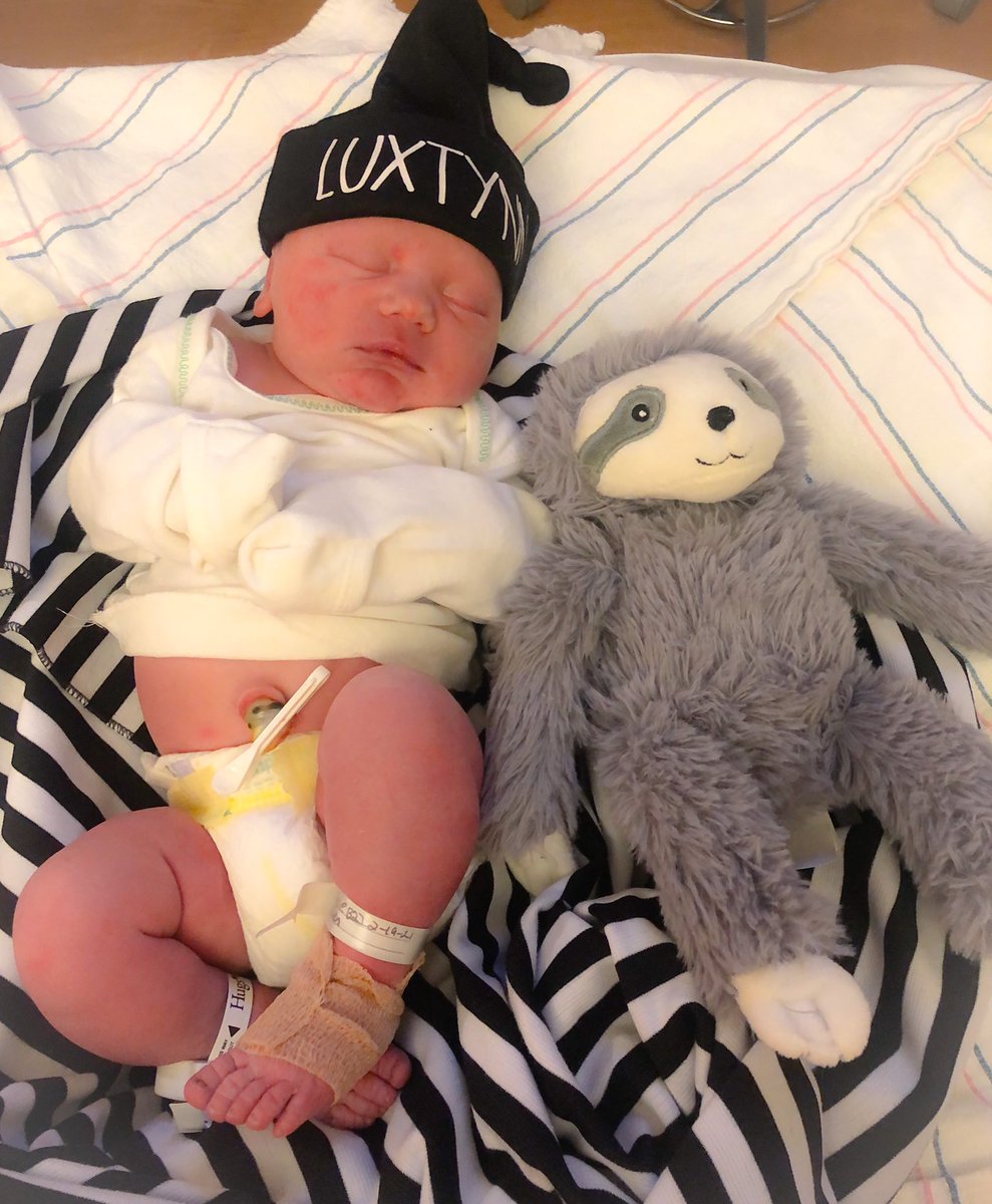 ashleebays's tweet photo. Luxtynn Lloyd Ables
8.8 pounds 19 inches https://t.co/JJ5LdtfKoU