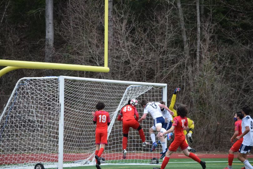 mrfcsoccer's tweet photo. MRFC B04 Red finally back at it! Doing what they love and walking away victorious, 3-1. Goals by Connor (2) and Trevor! Way to represent! #mrfcstrong #mrfc https://t.co/WbBdXlZ6V3