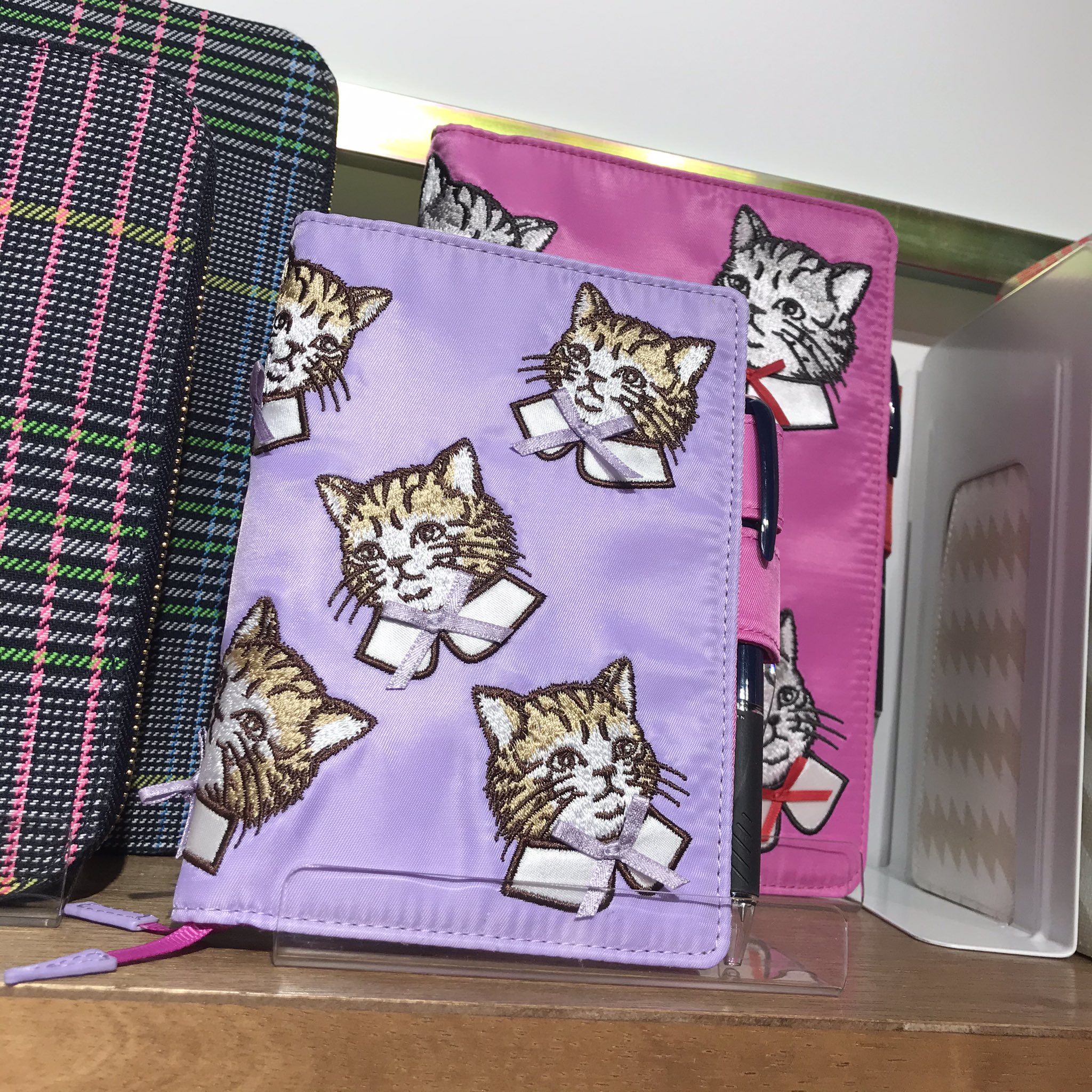 最終値下げ Candy Stripper マルチケース　ほぼ日手帳 Candy Stripper × ほぼ日手帳とのコラボ手帳がリリース！ / CANDY STRIPPER