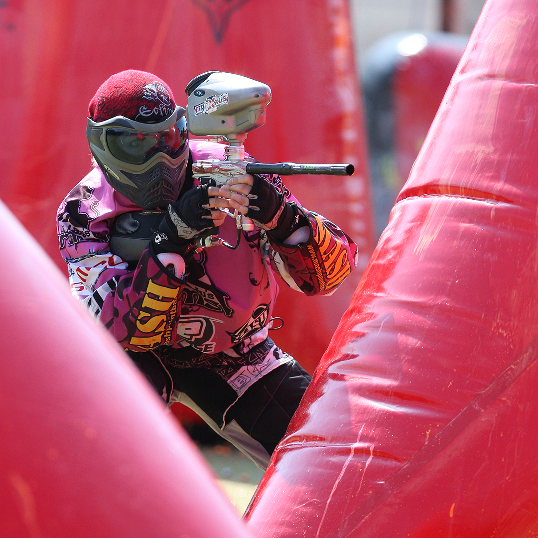 Shout out to all the ladies out there who love sticking it to the men.

Tag your female paintball hero!

#planeteclipse #internationalwomensday #womeninpaintball #girlsplaytoo #notjustboysfun #girlsjustwannahavefun #equalplayingfield #fatladyscharms #flc #womensday