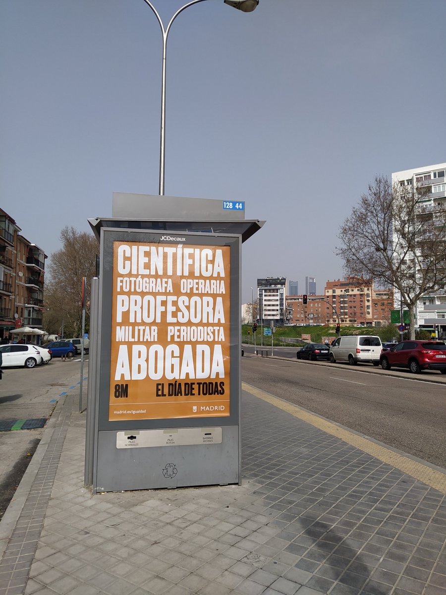 anaterezamay's tweet image. [#8M também é online e vai além do dia de hoje]
Sendo os produtos midiáticos resultado da sociedade, muitas vezes reproduzem os #esteriótipos vigentes nela. Mas, há produtos que fogem do padrão e abrem novas possibilidades dessas #representações.