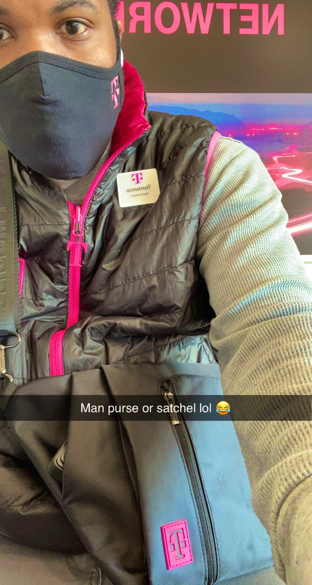 Good question lol <a href="/MagentaMeIissa/">Magenta Melissa</a> <a href="/_tferrell/">tf330</a> <a href="/GrantTMobile/">Grant Finch</a> <a href="/jenna_haynam/">Jenna Haynam</a> #TMobile