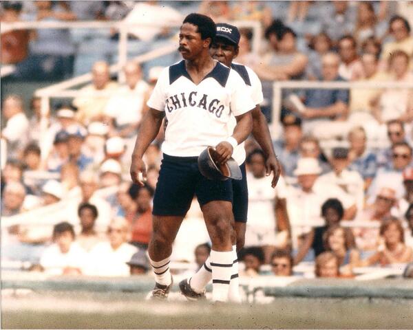 Vintage Jerseys & Hats on X: @mabatica @whitesox Looks familiar   / X