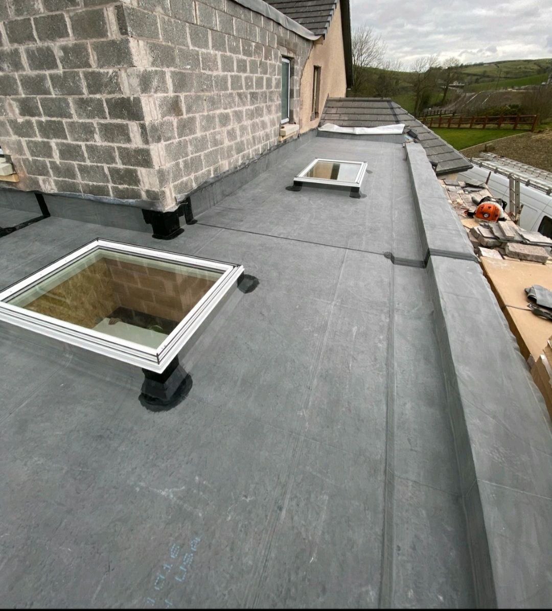 At Strata we supply EPDM membranes and products to a range of licensed contractors throughout Ireland. This project was completed last week and caught our eye with this slick finish. Flex-R classic bond membrane installed by Brian McGirr. 
#strata #waterprooing #construction