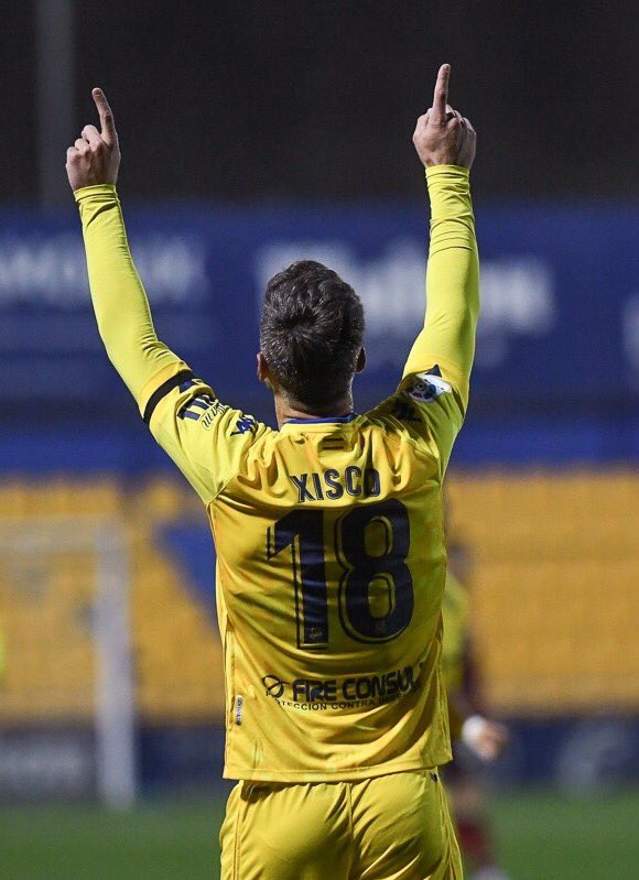 eldeportoday's tweet image. Hoy el exdeportivista Xisco ha marcado dos goles con el Alcorcón, tras el reciente fallecimiento de su padre. 

Desde aquí, nuestro pésame por la pérdida y enhorabuena por levantarse y seguir luchando. 

#UnDeNós 💙 @XiscoJimix