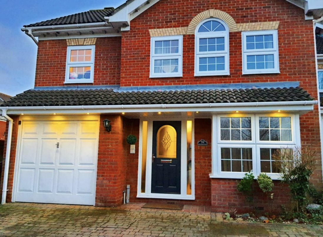 ✅ Highly energy efficient ✅ 5-chambered design ✅ A range of stunning colours

Manor Glazing has completed an excellent installation giving this homeowner a modern and clean look, as well high performing windows bit.ly/34CON0L