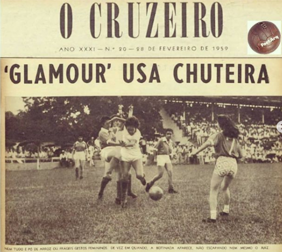 footarqMF's tweet photo. 1959 – A equipe feminina do Araguari Atlético Clube enfrenta a equipe do Fluminense de #Araguari na cidade de Uberlândia/MG. @AraguariAC ganhou destaque nacional.  Mais em: https://t.co/G0Mb2gqHmE - #diainternacionaldamulher #fifawwc #iwd2021 #ChooseToChallenge #futebolfeminino https://t.co/PhgOQTB30X