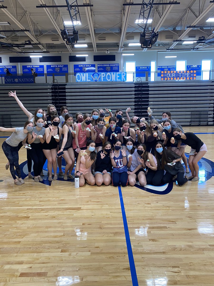 OlatheWestDance's tweet photo. Happy Birthday, Evelyn! We love you!! 💕💕 https://t.co/WNoliKN9Qy