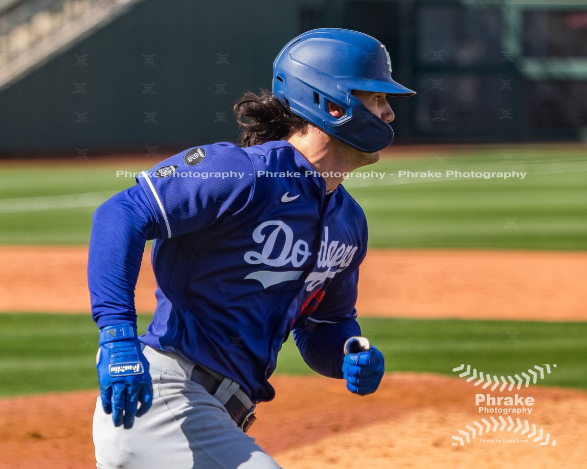 phrakephoto's tweet photo. James Outman (97) OF LA Dodgers NRI 2018 7th round LAD @james_outman @mark_lumber #dodgers #lableedsblue #itfdb #losdoyers #ladodgers #dodgerblue #itsanlathing #latogther #dodgersst #runitback
@FutureDodgers @DodgersOnTheFarm
@cactusleagueaz #springtraining #cactusleague https://t.co/Ko5F8B1NHz