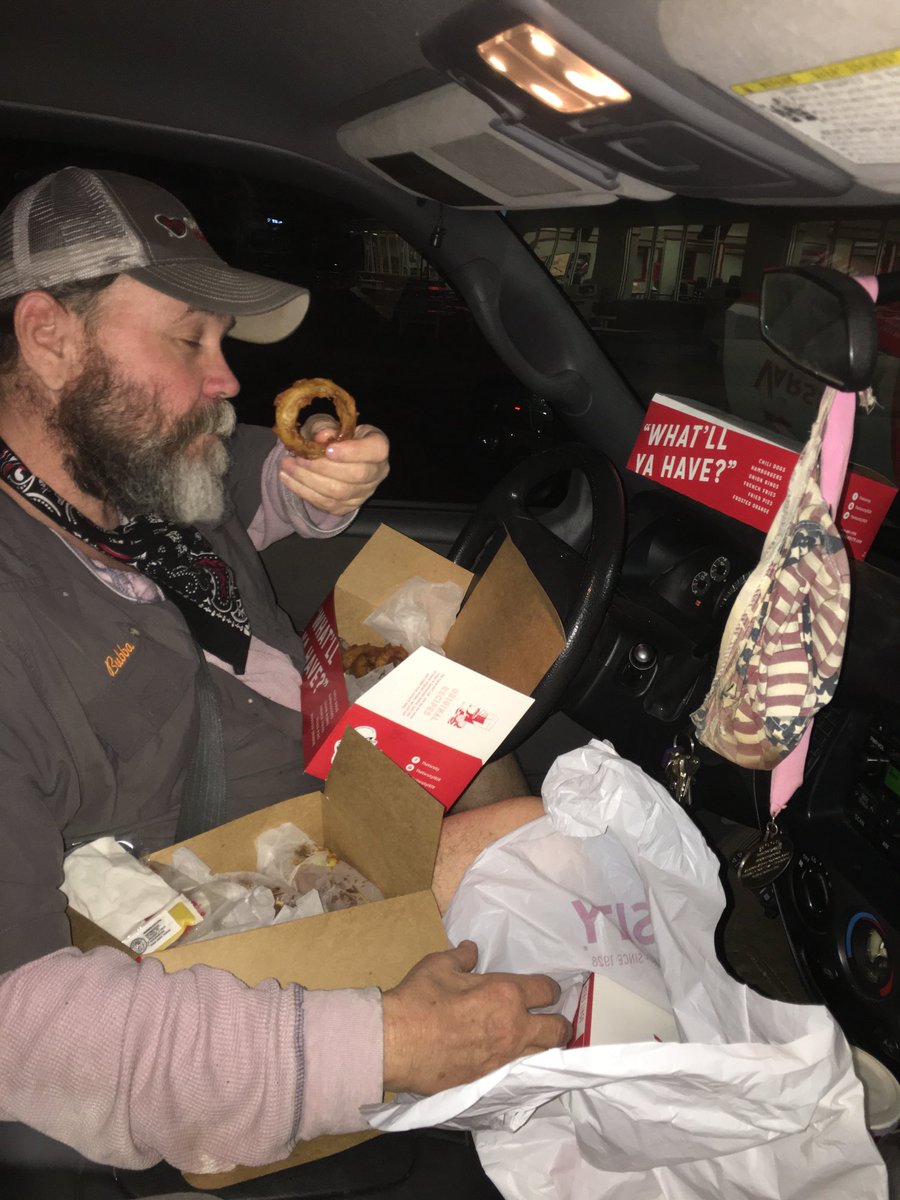 Back Home from A Great Trip back Home to Georgia to Sip&amp;Swine BBQ Event Great seeing Everyone been too long! No success like years past but we had a lot of Fun &amp; still a Winner when we Get #Varsity #OnionRings  #ChiliCheeseDawgs  #TheBestMealafterABBQ