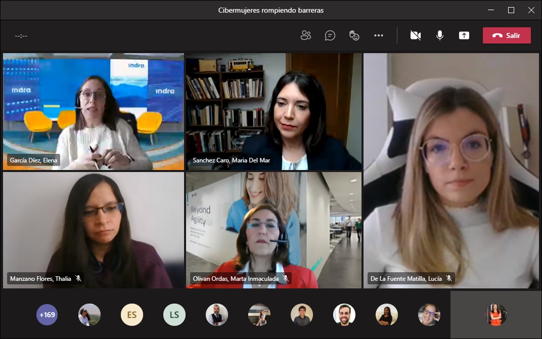 Thalía Manzano Flores, Consultora de ciberseguridad ofensiva en el Red Team de Minsait en México habla en la mesa redonda online “Cibermujeres rompiendo barreras” sobre la importancia de las redes sociales a la hora de visibilizar referentes femeninos. 
#DiaInternacionalDeLaMujer