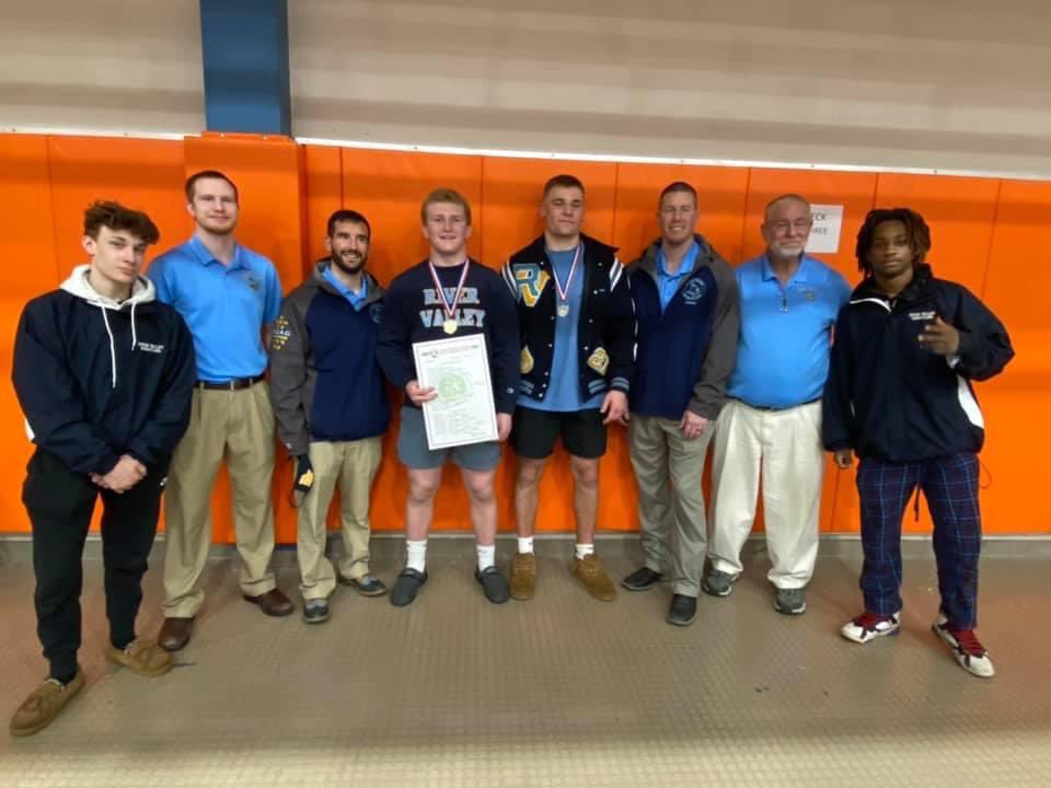 Districts: Gabe Thacker was 0-2 at 106, Ky Emmerson went 2-2 at 132, Cooper Graham finished runner-up to qualify for the State meet at 220, and 195 Hadyn Danals went 4-0 for his 2nd District crown, maintaining the longest present win streak in all divisions in the state with 92