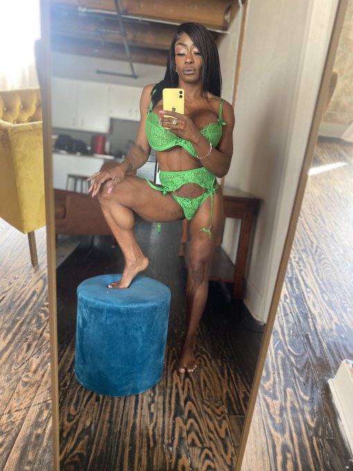 Do you like my sexy Green lingerie set? https://t.co/rdcD6U9542 #lingerie #kelliprovocateur #ebonygoddess<a href="/tag/lingerie"class="tags"><span>#lingerie</span></a><a href="/tag/fitness"class="tags"><span>#fitness</span></a><a href="/tag/body"class="tags"><span>#body</span></a><a href="/tag/bigboobs"class="tags"><span>#bigboobs</span></a><a href="/tag/ebonygoddess"class="tags"><span>#ebonygoddess</span></a>