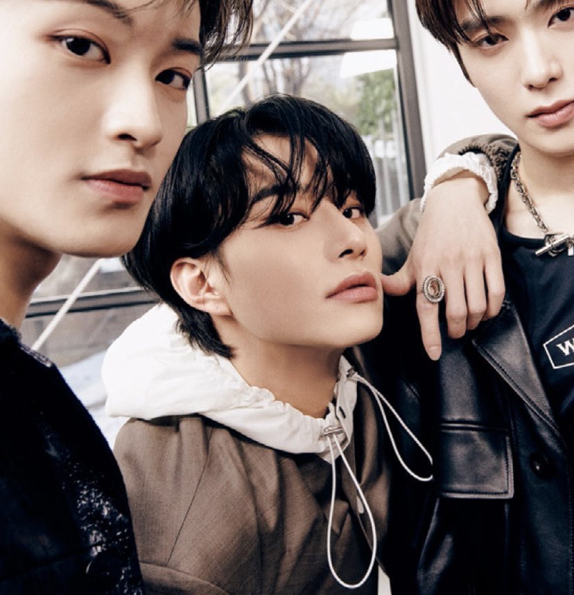 juncwoos's tweet image. 