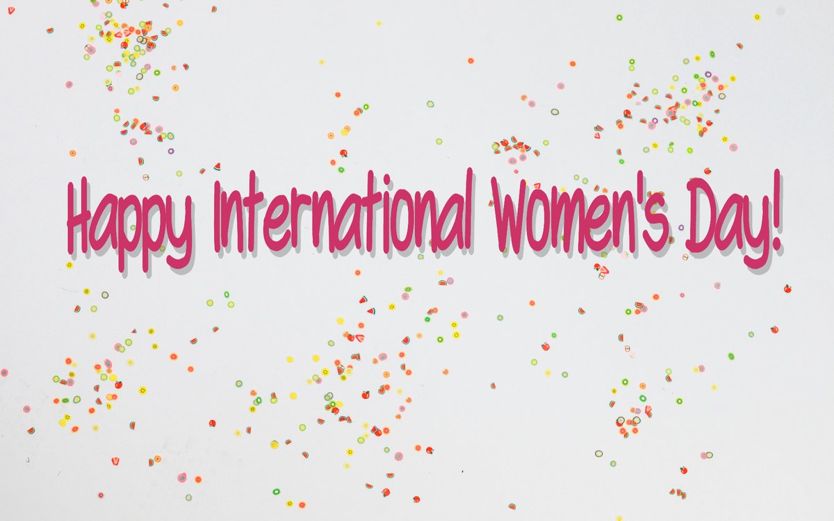 Happy #InternationalWomensDay2021! 🚗👩‍🔧
Some quick stats about the #automotive #aftermarket:
📣In North America, close to 31% of the aftermarket workforce self identifies as female.
📣62% of all vehicles are purchased by women!
📣85% of all car-buying decisions are made by women!