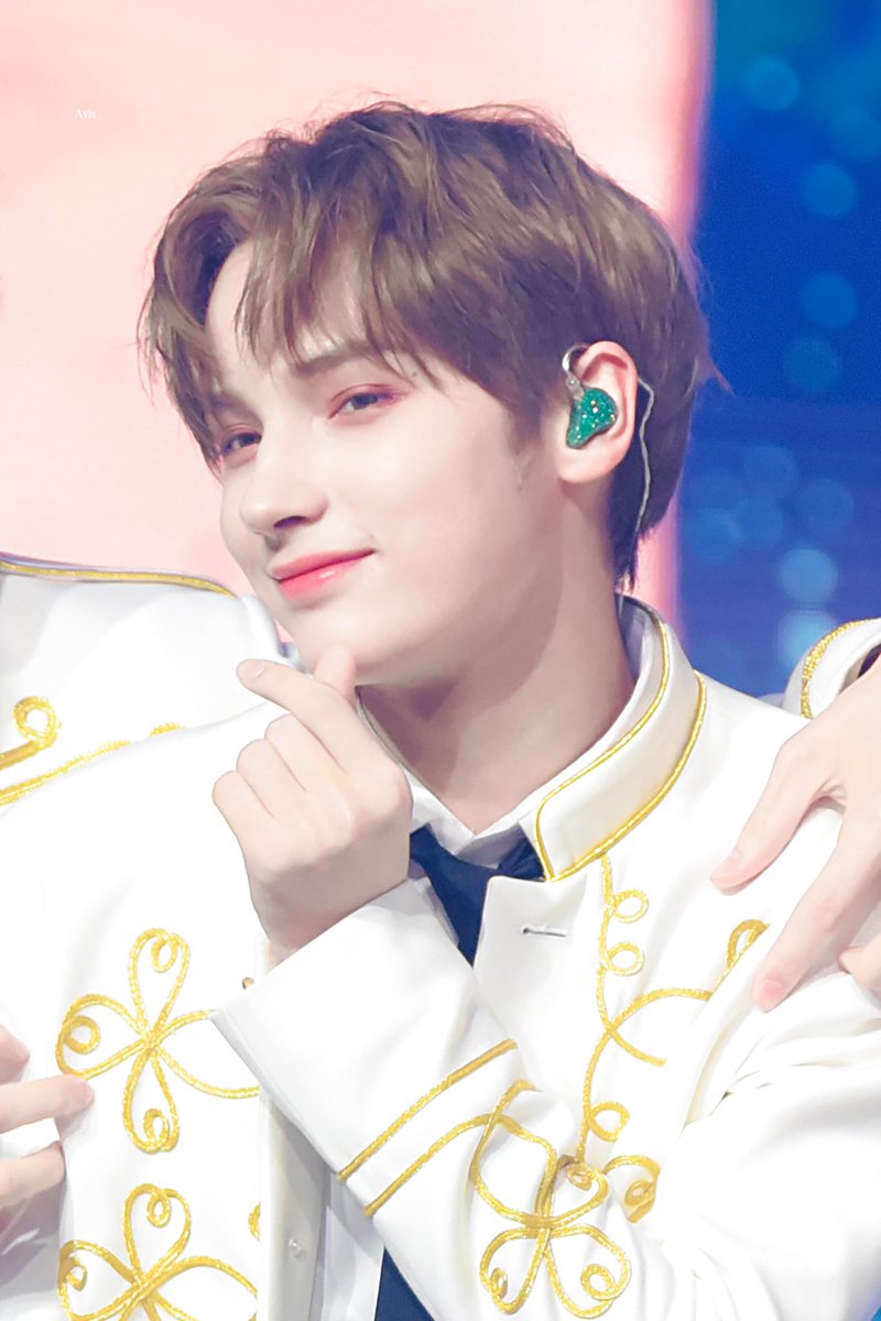 210306 팬라이브

#휴닝카이 #HUENINGKAI
#TXT #TOMORROW_X_TOGETHER
