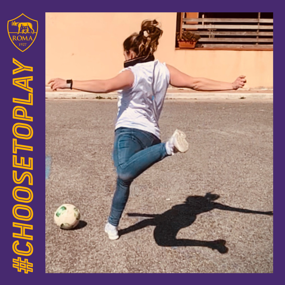 OfficialASRoma's tweet photo. 🟪🟨 #ChooseToPlay 🟨🟪
📸 Alcune delle foto arrivate 😍
Invia la tua ➡️ https://t.co/6XRlrPqiYy
#ASRoma #IWD2021 https://t.co/MuIWHNtDVB
