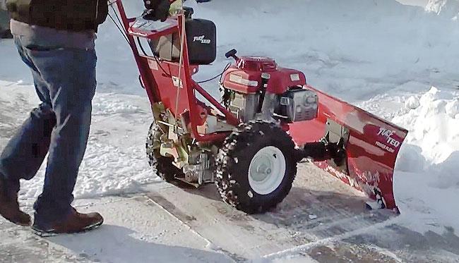 GroundscareP's tweet photo. I wonder if we will get any snow before April?  The Turf Teq Power Plough is great for shifting snow but has other all year round uses, e.g. to grade and level soil, sand and gravel.

Enquiries to @GroundscareP on 0118 981 1313 

https://t.co/u1dgNCxJf6

#plough #Honda #tractor https://t.co/pGHsw9HOdt